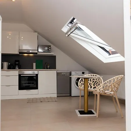 1 Zimmerwohnung In Apartment *