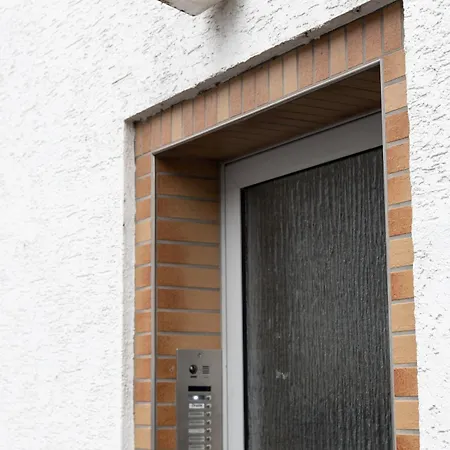 Stylisches In Mit Kostenlosen Parkplätzen, Wlan Und Voll Ausgestatteter Küche * Coblenza